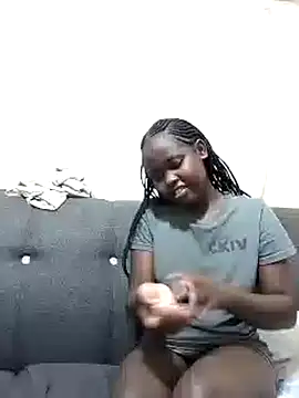 Sweetcecie01 online show from 29, 9, 2025