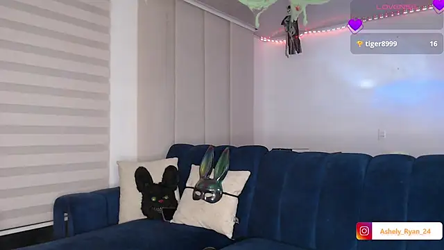 ashely ryan24 online show from 8, 10, 2025