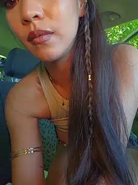 Snapshot of xKimRose chatting on 23, 5, 2026 xKimRose online show from 23, 5, 2026