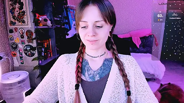 NaniMoore online show from 11, 3, 2025