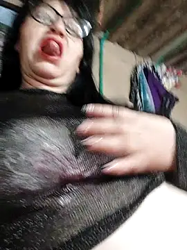 clarita 01 online show from 17, 10, 2025