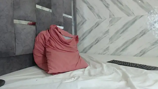 nymphomanya online show from 10, 3, 2025