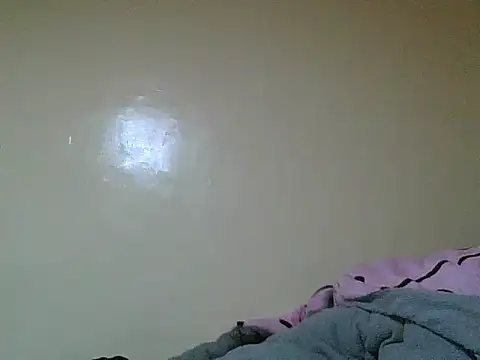 Snapshot of clakemmy250 chatting on 31, 12, 2024 clakemmy250 online show from 31, 12, 2024