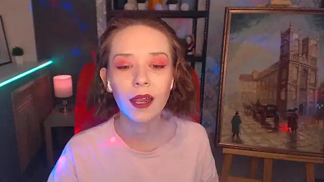 FascinatingEyess online show from 3, 12, 2024