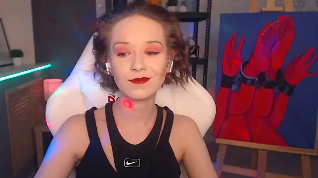 FascinatingEyess online show from 15, 2, 2025