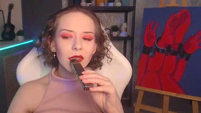 FascinatingEyess online show from 8, 9, 2025