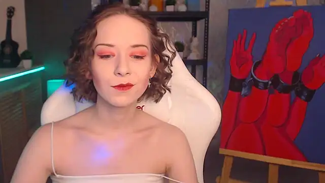 FascinatingEyess online show from 6, 10, 2025