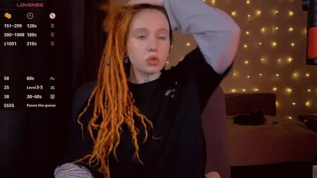 Snapshot of The_Full_Red_Moon chatting on 20, 2, 2026 The Full Red Moon online show from 20, 2, 2026