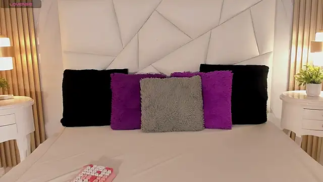 belacampbell online show from 3, 10, 2025