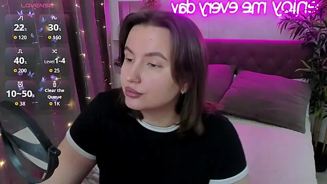 FeralPeach online show from 5, 11, 2025