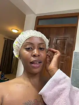 Snapshot of Rose_berry chatting on 20, 7, 2026 Rose berry online show from 20, 7, 2026