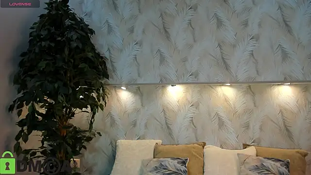 Ruth Oliver online show from 3, 4, 2026