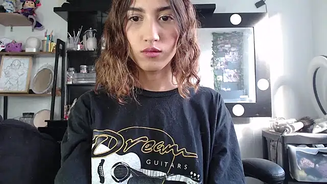 MissKorah online show from 26, 1, 2025