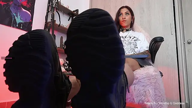 MissKorah online show from 6, 3, 2026