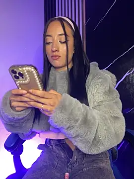 Ady 18 online show from 14, 11, 2025