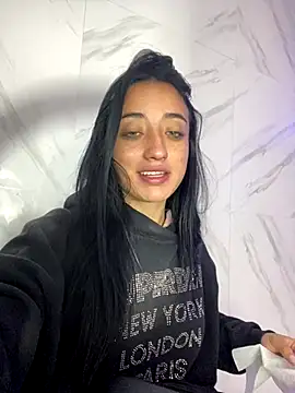 Ady 18 online show from 30, 11, 2025