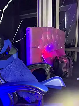 Ady 18 online show from 3, 12, 2025