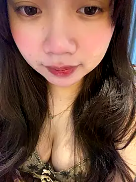 Hotellinh12 online show from 1, 11, 2025