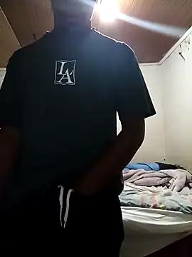 Uncletee112 online show from 26, 10, 2025