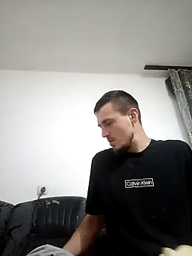 mayk18cm online show from 9, 1, 2025