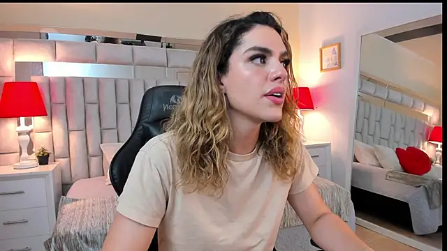 mariiahneedles online show from 3, 12, 2024