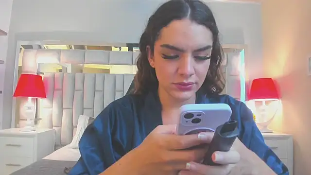 mariiahneedles online show from 29, 11, 2025