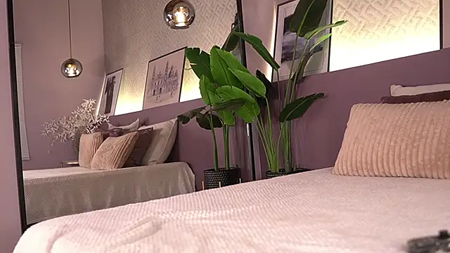 Snapshot of IzzyWild chatting on 25, 3, 2026 IzzyWild online show from 25, 3, 2026