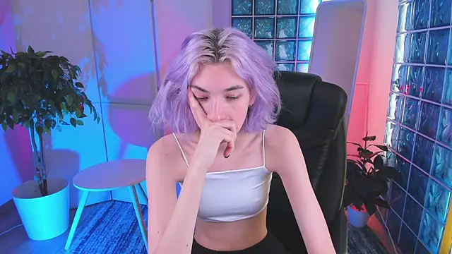 Mia Cheers online show from 14, 9, 2025