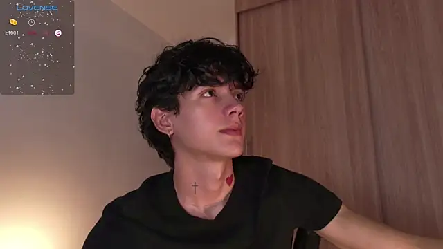 Snapshot of badboy_one_ chatting on 1, 10, 2025 badboy one online show from 1, 10, 2025