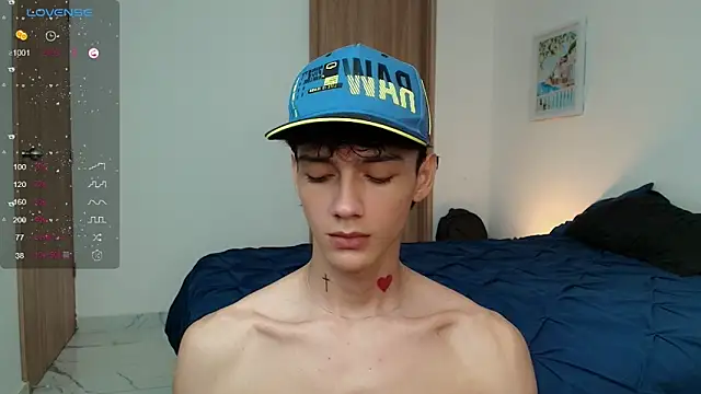 Snapshot of badboy_one_ chatting on 9, 11, 2025 badboy one online show from 9, 11, 2025