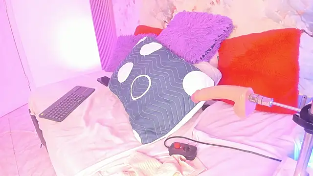 Esmeralda Duarte online show from 22, 3, 2025