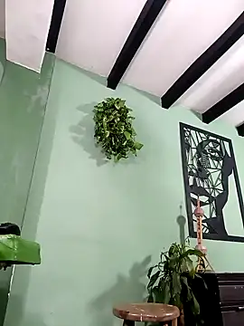 thirstymoonxx online show from 19, 2, 2026