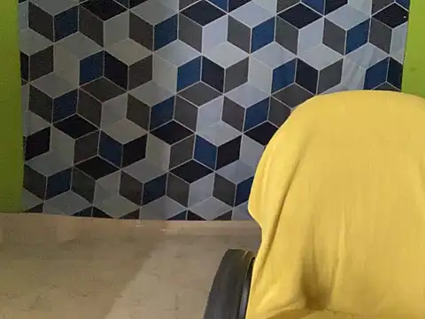 Aishwarya 101  online show from 4, 2, 2025