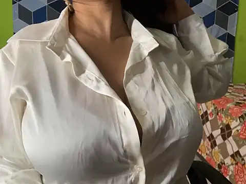 Aishwarya 101  online show from 19, 2, 2025