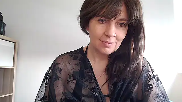 Ella Next Door online show from 11, 1, 2026