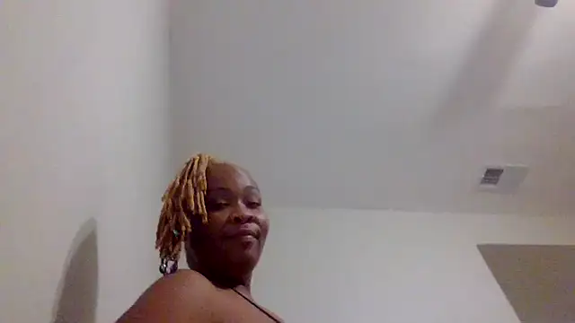 AllLeggs online show from 22, 12, 2024