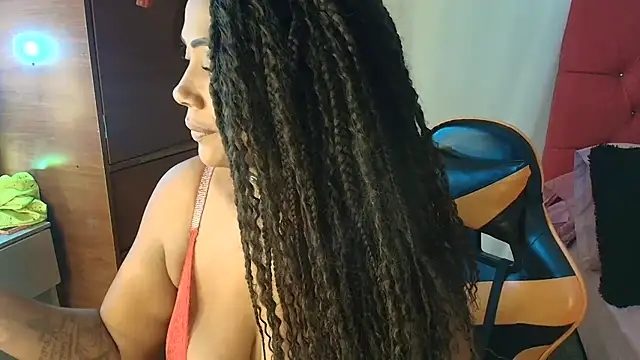 CandyBlackFunXXX online show from 6, 2, 2026