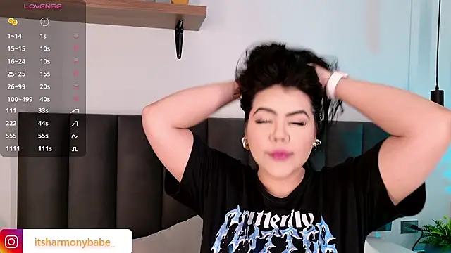 Harmonybabe  online show from 2, 2, 2026