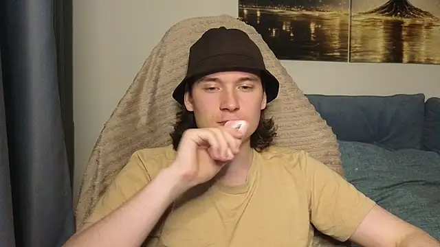 MoreRealAlex online show from 25, 6, 2026