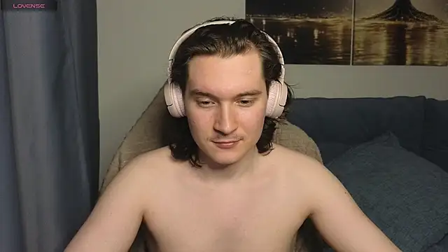 MoreRealAlex online show from 9, 7, 2026