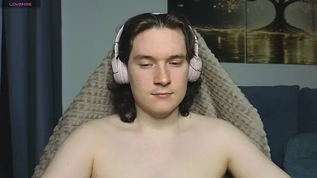MoreRealAlex online show from 26, 7, 2026
