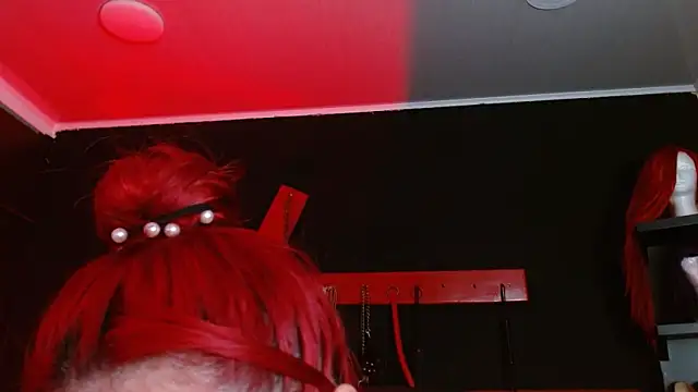 Snapshot of Naty_slavedoll chatting on 5, 3, 2025 Naty slavedoll online show from 5, 3, 2025