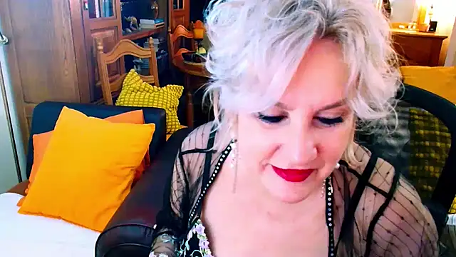 GattonaBiondona online show from 5, 11, 2025