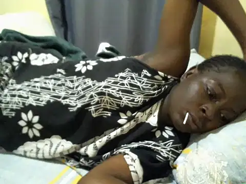 Snapshot of ara_bella chatting on 6, 12, 2024 ara bella online show from 6, 12, 2024