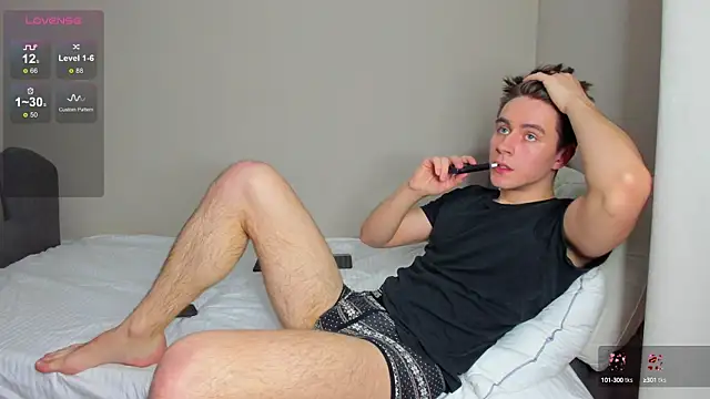 TaisonBrownX online show from 10, 12, 2024