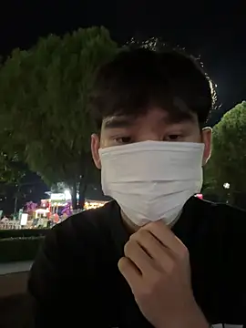 Snapshot of MinhTuanLive chatting on 29, 3, 2026 MinhTuanLive online show from 29, 3, 2026