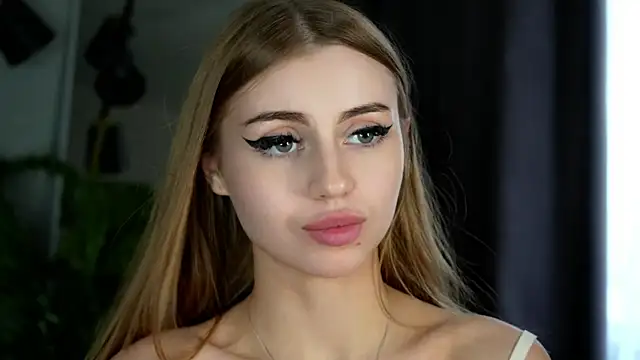 Sandy-the-Squirrel online show from 5, 12, 2024