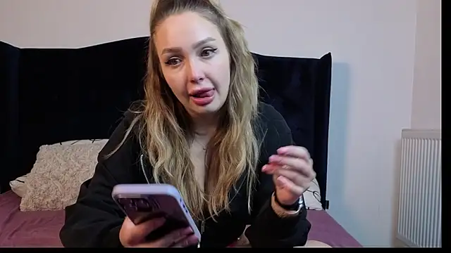 AnnaMaee online show from 20, 2, 2026