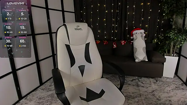 risingrose  online show from 26, 12, 2024