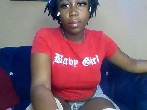 Lyiaspark online show from 8, 3, 2025